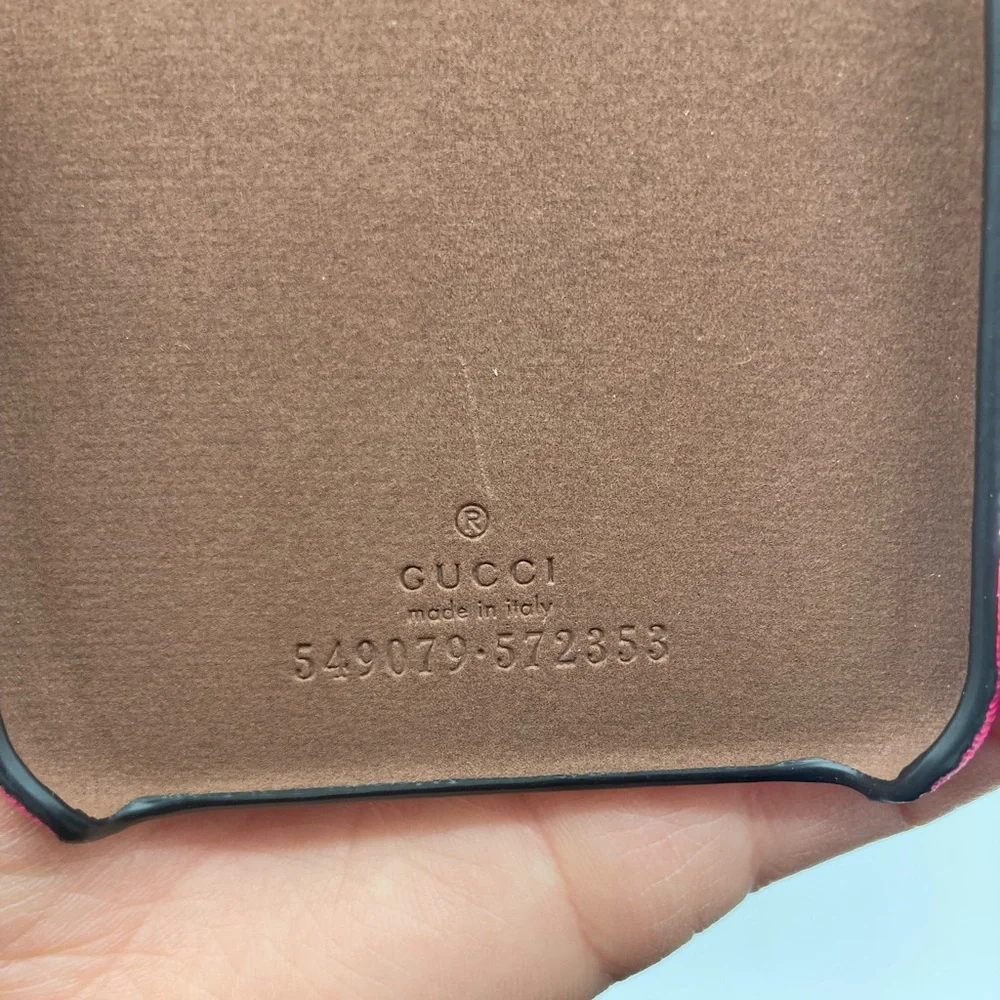 NWB GUCCI PINK SHERRY LINE SUPREME PHONE CASE